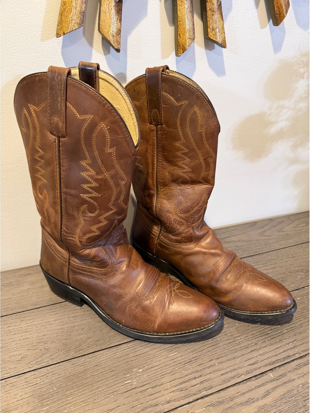 Smokey Mountain Brown Leather Cowboy Boots Men’s Size 9